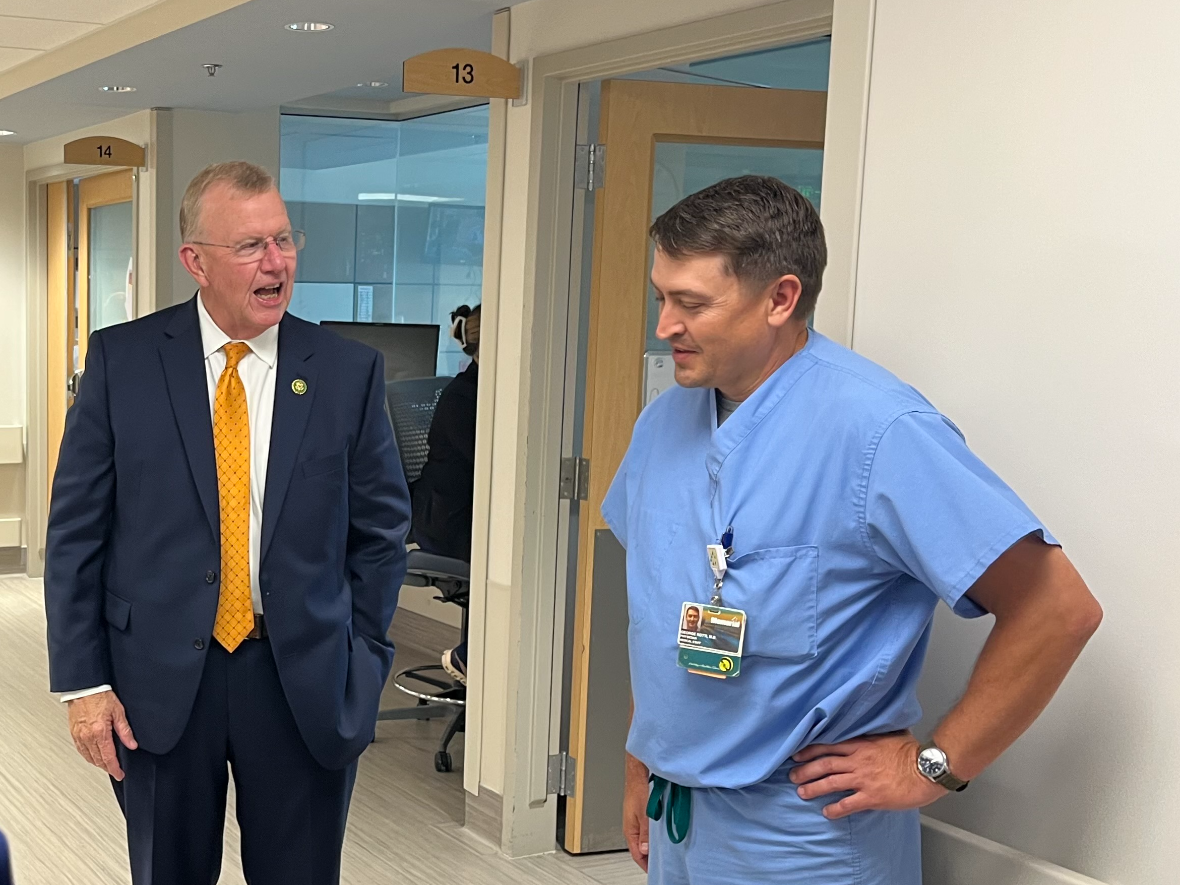 Congressman Ezell visits Memorial Hospital