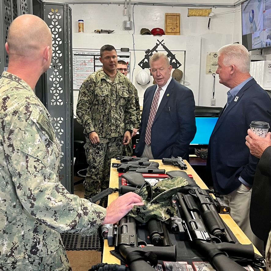 Congressman Ezell meets with leadership from the USCG PSU 308